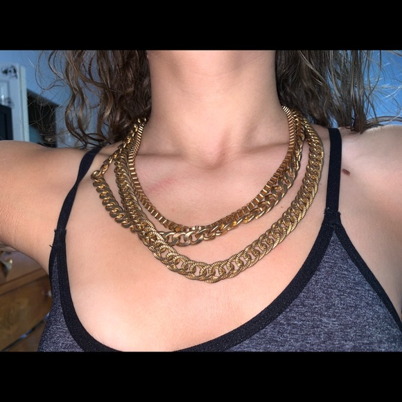 Gold Chain - Picture 2 of 2